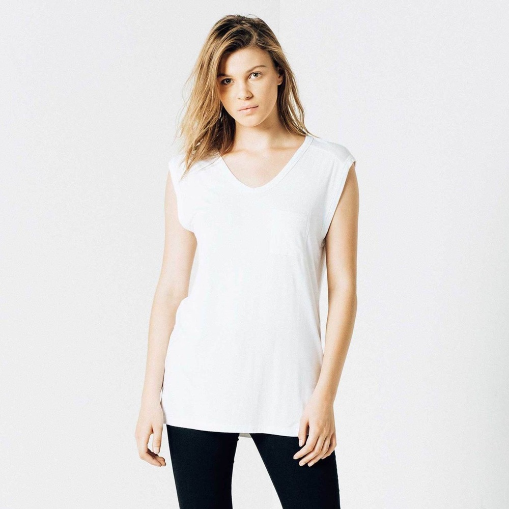 NEW Muscle Tee in White